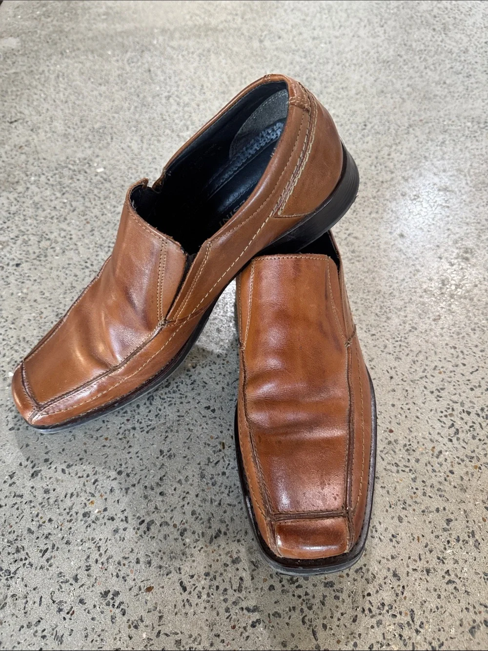 Men's Brown Leather Slip-On Loafers - Classic Comfort